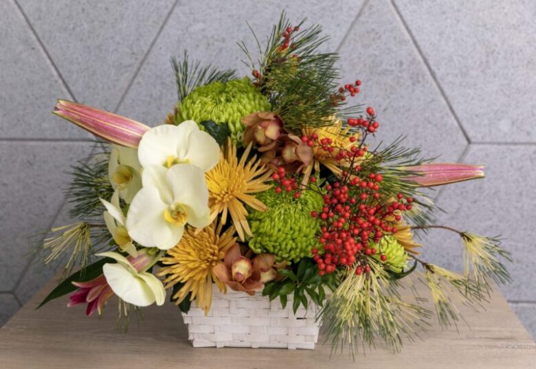 和風の花のアレンジメント