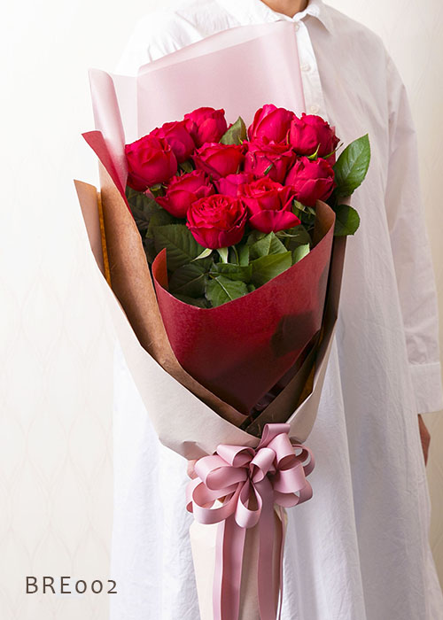 赤バラの花束